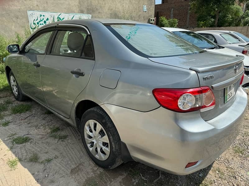 Toyota Corolla XLI 2012 3