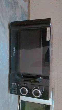 New oven black colour not to much used best quality