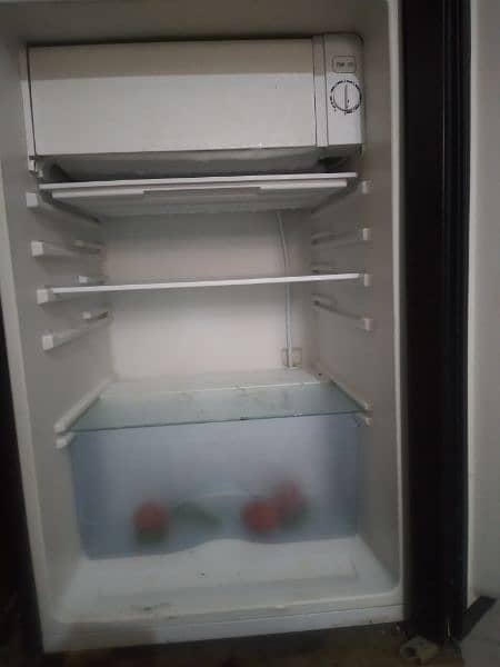 Dawlance Room size Fridge 2