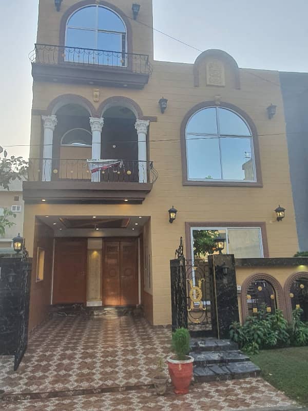 5 Marla Brand New Luxury House Available For Rent In Tulip Extension Block Park View City Lahore 14