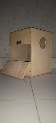 Cockatiel Nesting Box