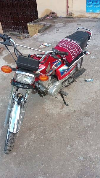 Honda 125 model 2022 urgent sale 5