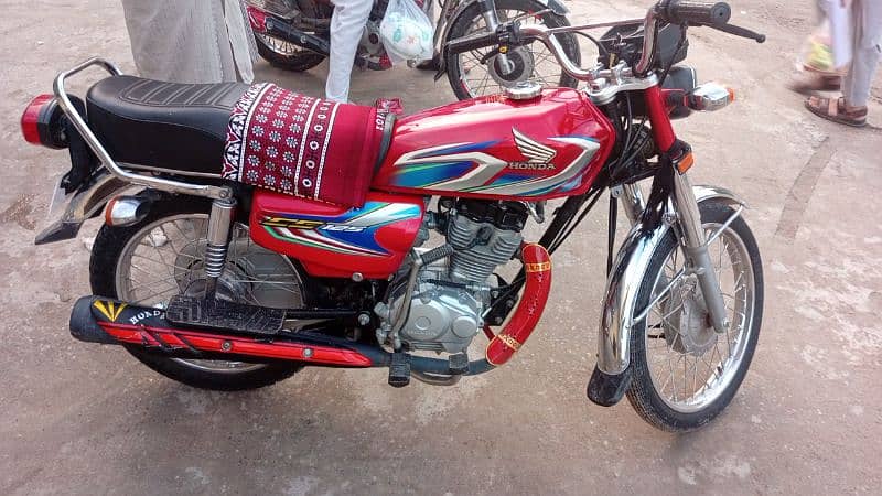 Honda 125 model 2022 urgent sale 6