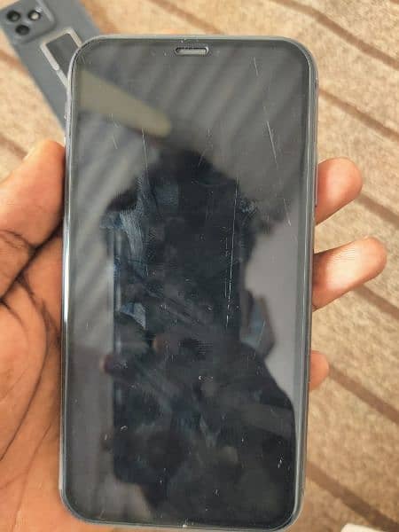 iPhone 11 Black 1