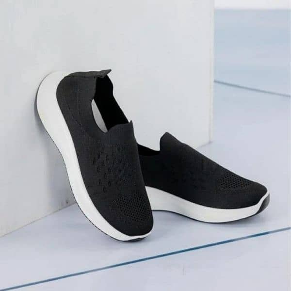 comfortable walking sneakers 3