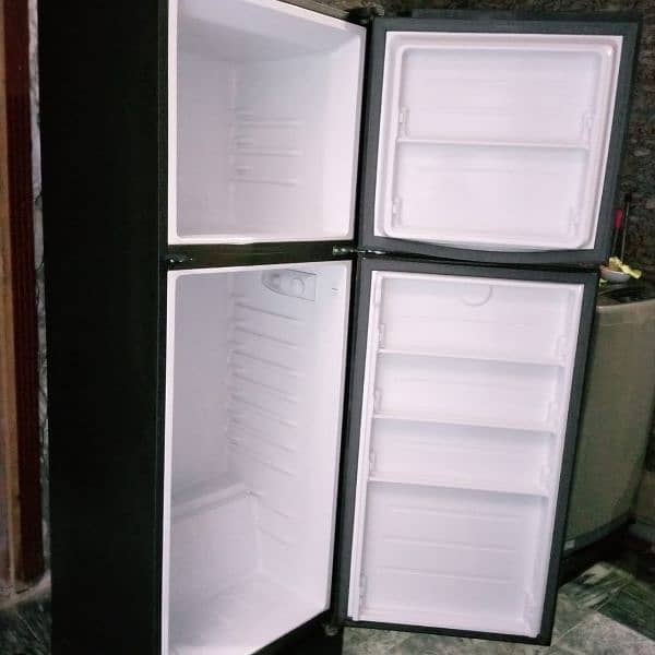 Haire refrigerator 5