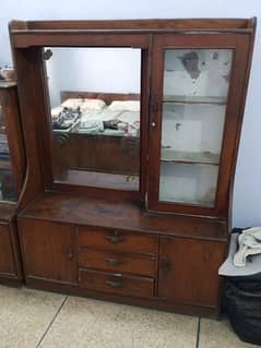 Dressing table for sale