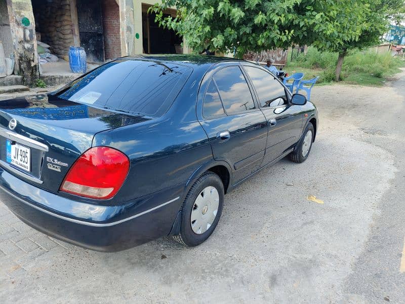 Nissan Sunny 2006 4