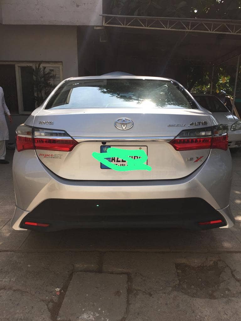 Toyota Corolla Altis 2022 1.6 x automatic 1