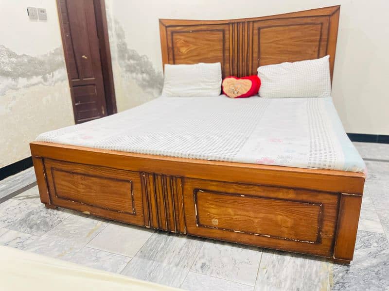 Bed wooden 1