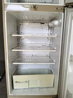 Fridge/Refrigerator 0