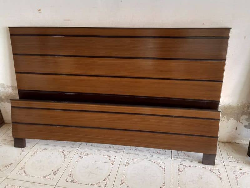 King size double bed kikar wooden 1