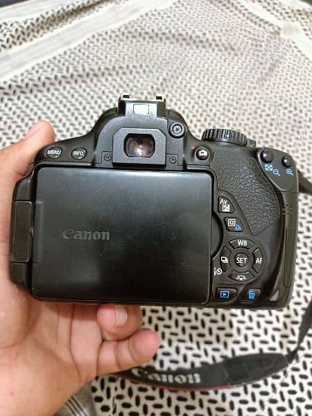 Canon 650 D 5