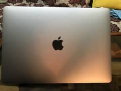 Macbook Pro 2017 13” TouchBar i5 8/256