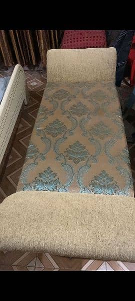 Couch In Very Reasonable Rate almost new 2