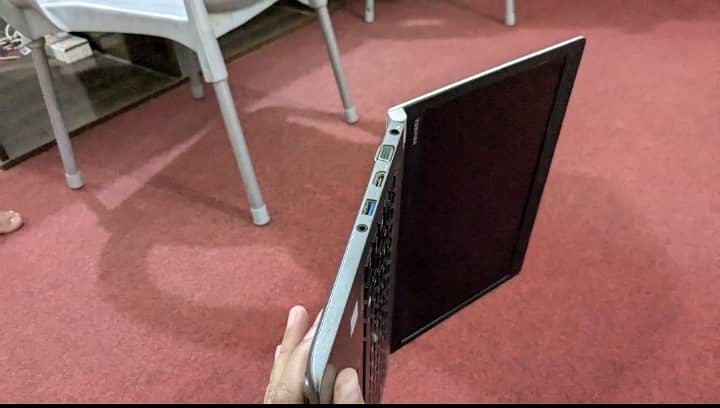 Toshiba laptop 4