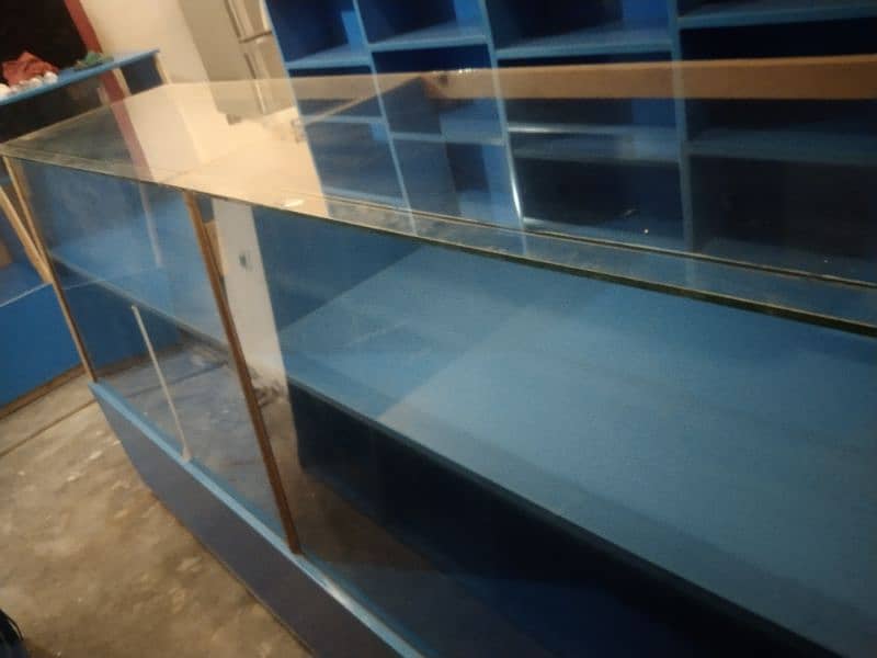 new counter for sell size 4 by 8 fit 3