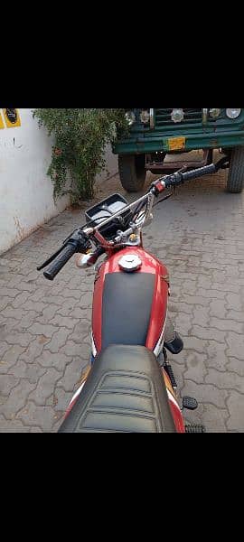 Honda 125 4