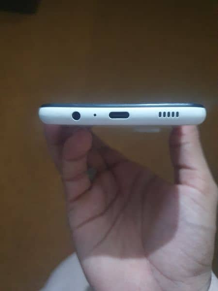 Samsung A12 4/64 GB Official PTA white colour in Good Condition 4