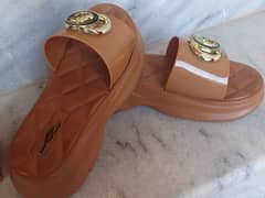 New Casual Shoes/Sandals For Women