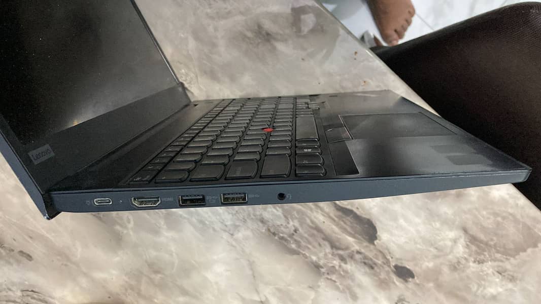 Lenovo E590 3