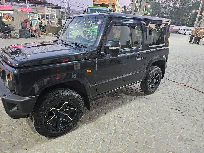 Suzuki Jimny 2019 Automatic  - Full option - Fresh Import 2