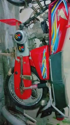 Honda 125 Red Color Total Genuine for sale in Faisalabad