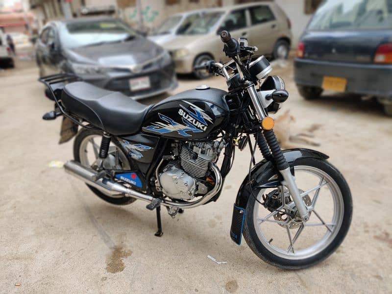 gs150se Nov 2020 model half self start just like new bike 3