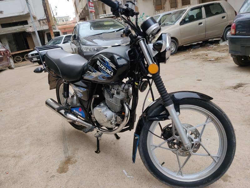 gs150se Nov 2020 model half self start just like new bike 6