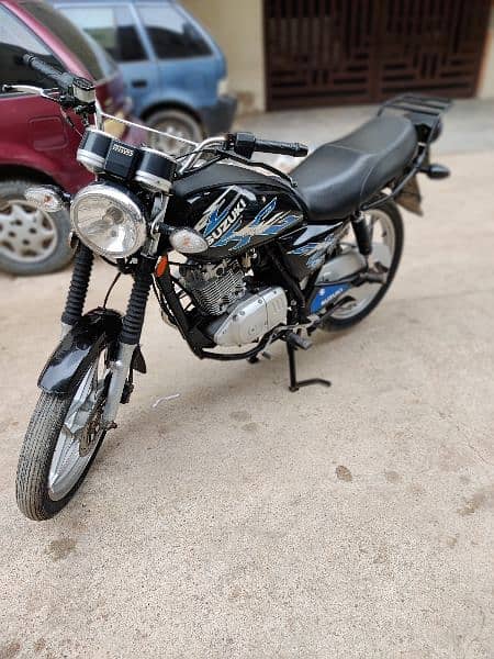 gs150se Nov 2020 model half self start just like new bike 8