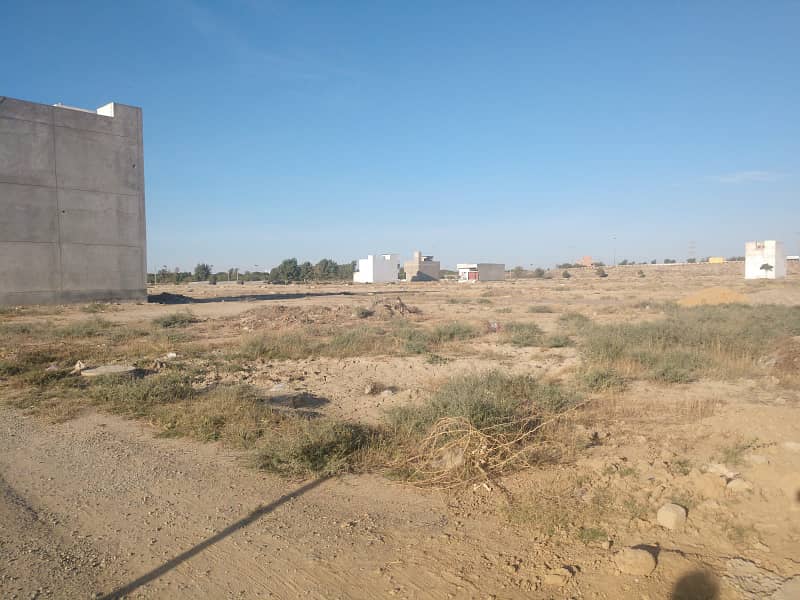 Plot for sale Saadi garden 0