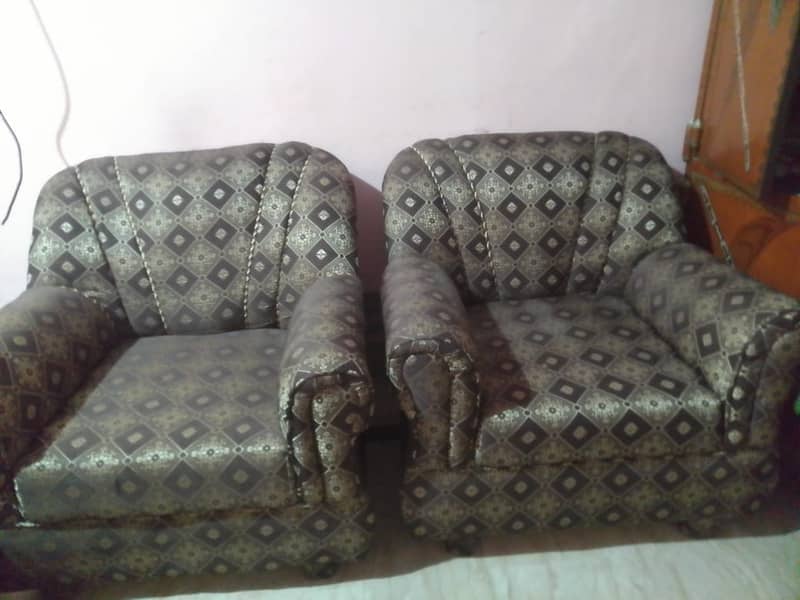 Sofa Set 5 Seater 2