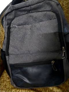 bag for college/bagpack/laptop bag