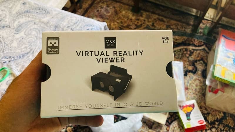 VR headset Virtual Reality headset 0