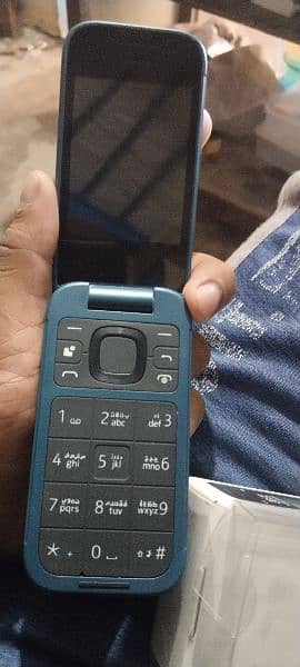 nokia 2660 flip phone 5