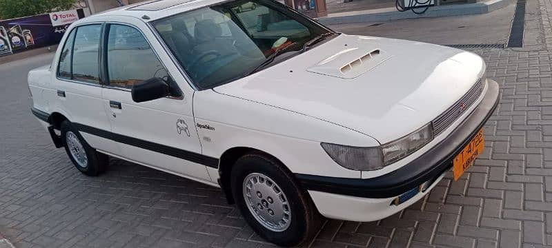 Mitsubishi Lancer 1991 1