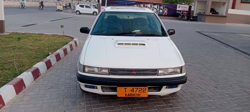 Mitsubishi Lancer 1991 9