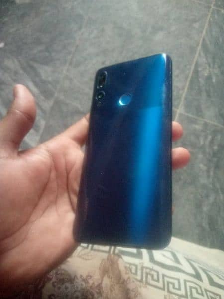 Huawei y9 paraim sale and exchange 1