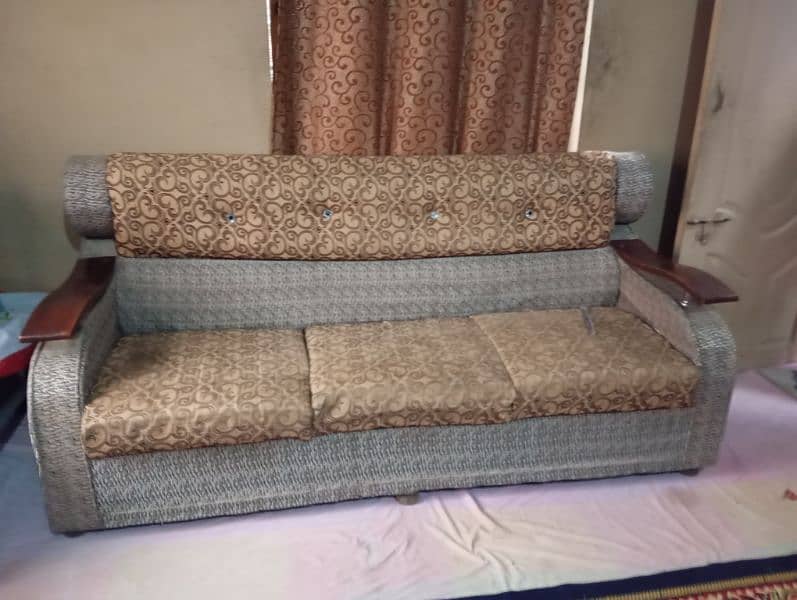 SOFA FOR SALE 1