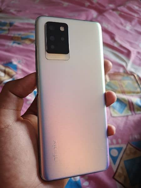 Infinix Note 10 Pro 4