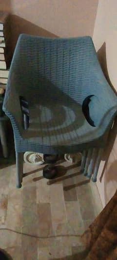 set of 6 chairs, 1st plastic, not recycled plastic