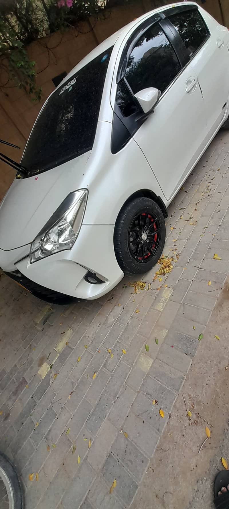 Toyota Vitz 2017 5