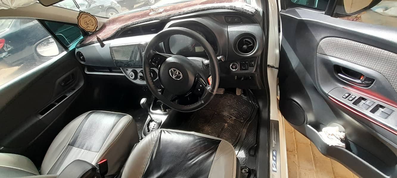 Toyota Vitz 2017 6