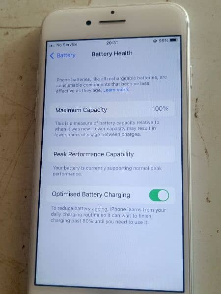 I phone 7 10/10 battery health 100 0