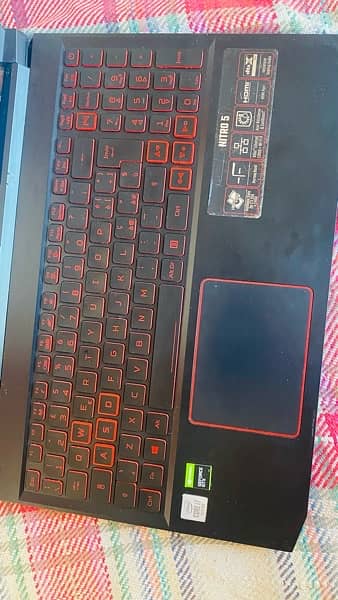 Acer Nitro 5 AN515-55 4