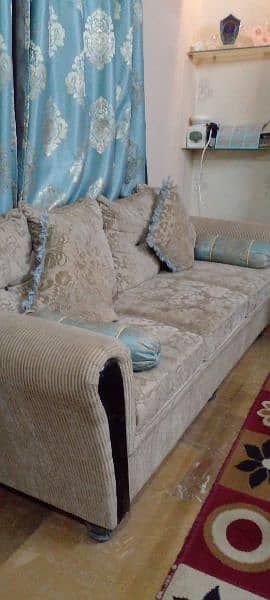 sofa set seven seater with looking new table 7