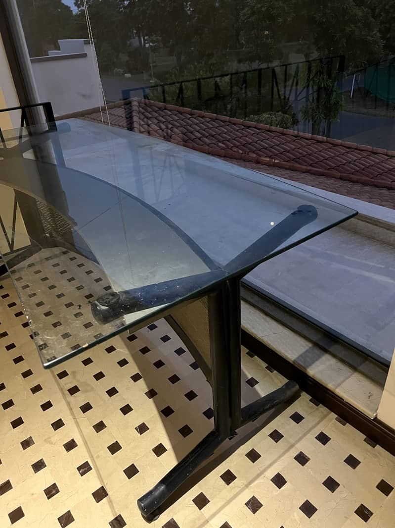 Elegant Office Table 2