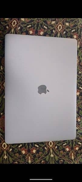 MacBook pro with touchpad 2017 model 0