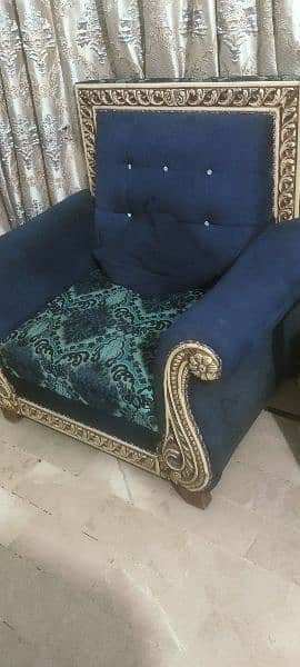 5 seater sofa set+ table+ sethi 4