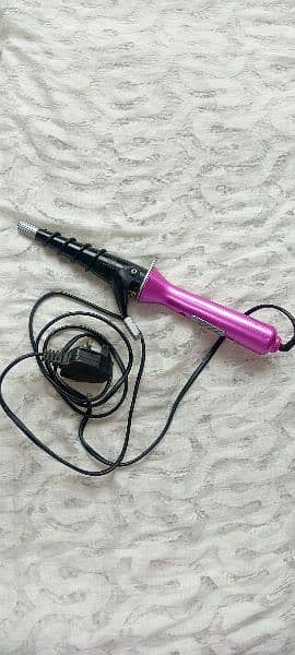 Wavy Curler 1